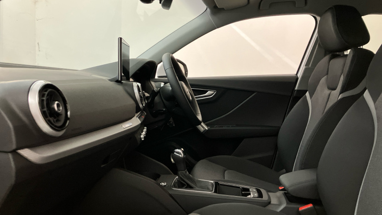 Audi Q2 35 TFSI Sport 5dr S Tronic [Tech] Petrol Estate